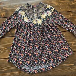 Free People Oversized Wildflower Blouse Tunic Small Boho Hi-low Hem Boho